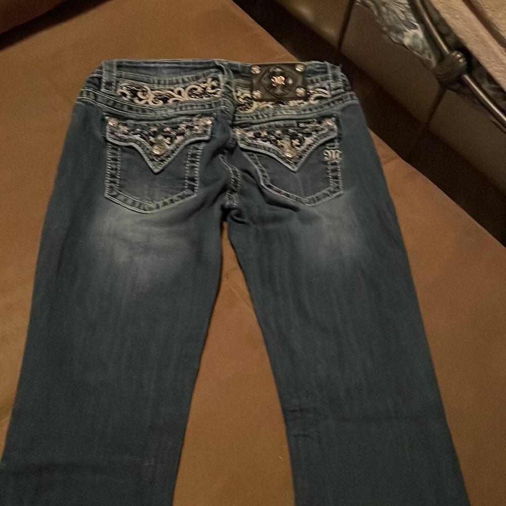 Jeans - Picture 2 of 4